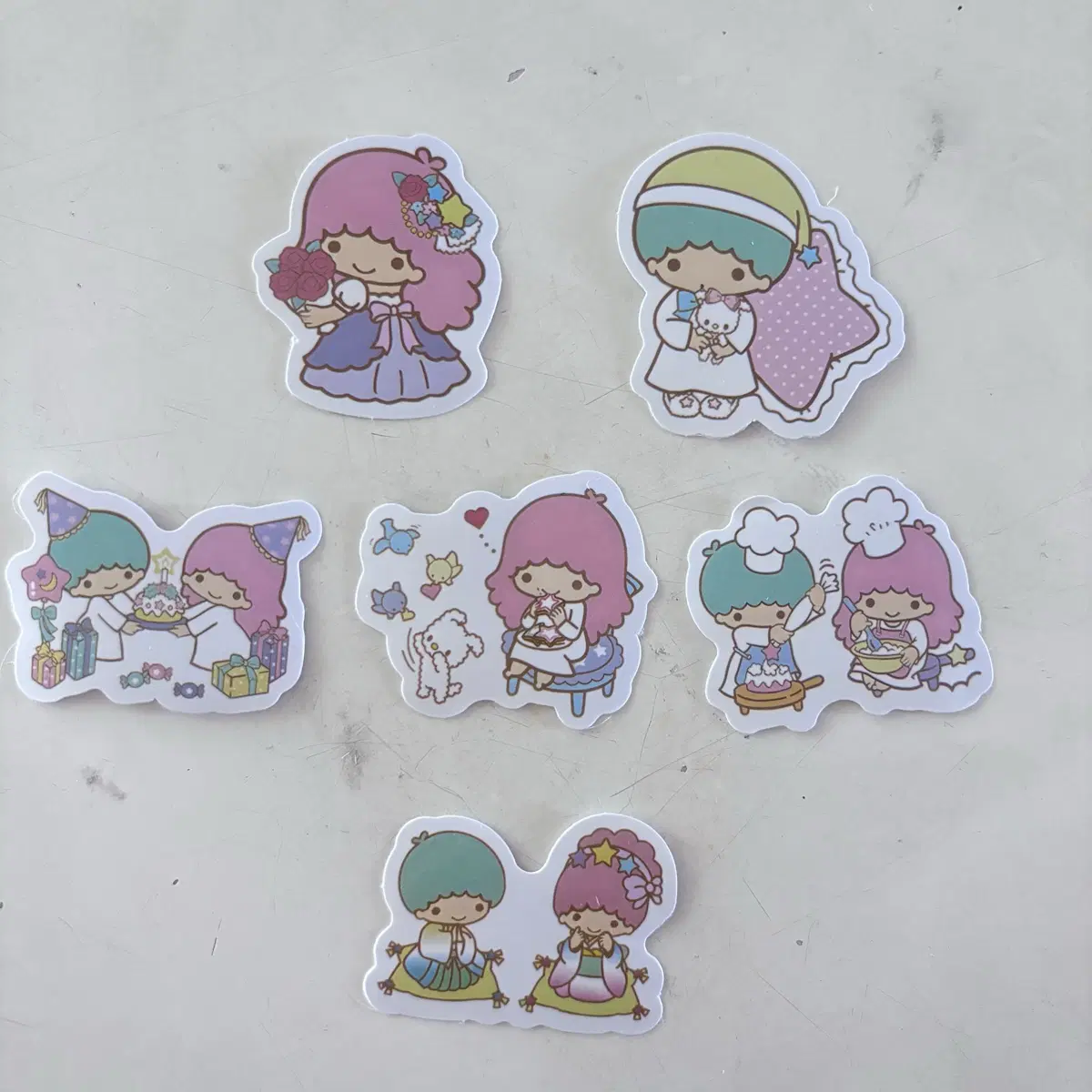 {나눔}산리오 약 6장 조각스티커 일괄처분