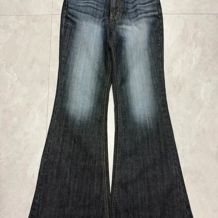 M (27) 디벨롭 DEVELOP 데님 팬츠