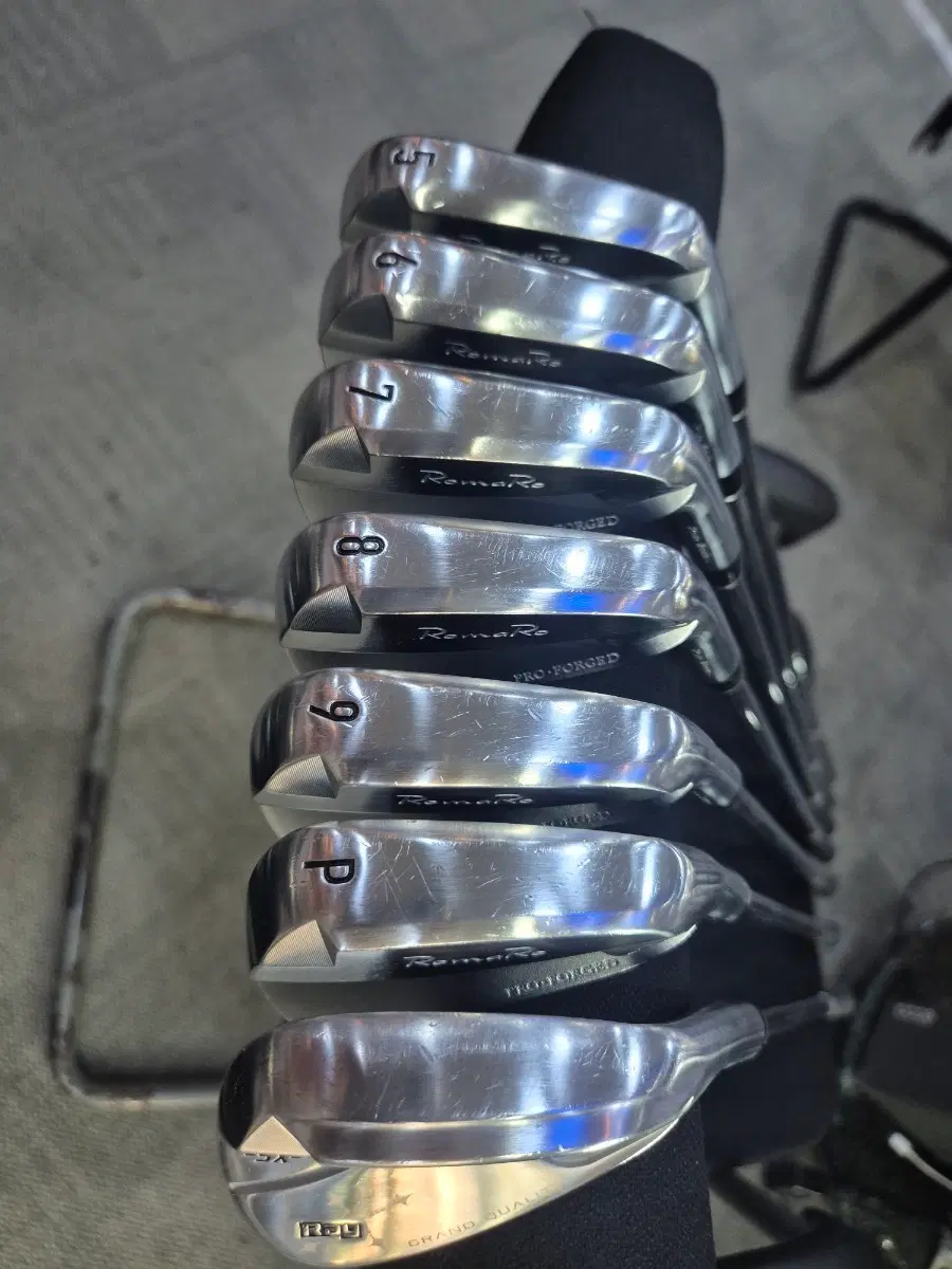 로마로 pro forged strong 아이언세트(유니스골프)