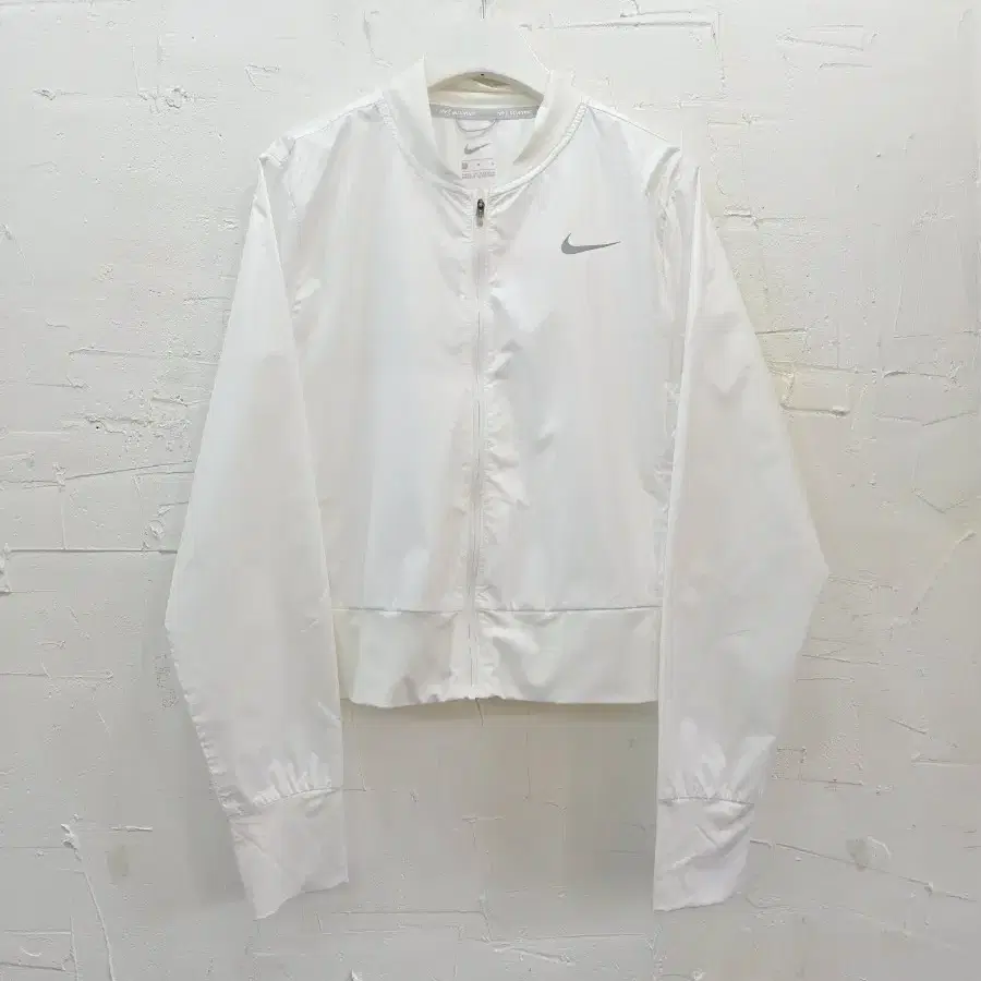 Nike 나이키 러닝 우먼스 윈드러너 바람막이 M
