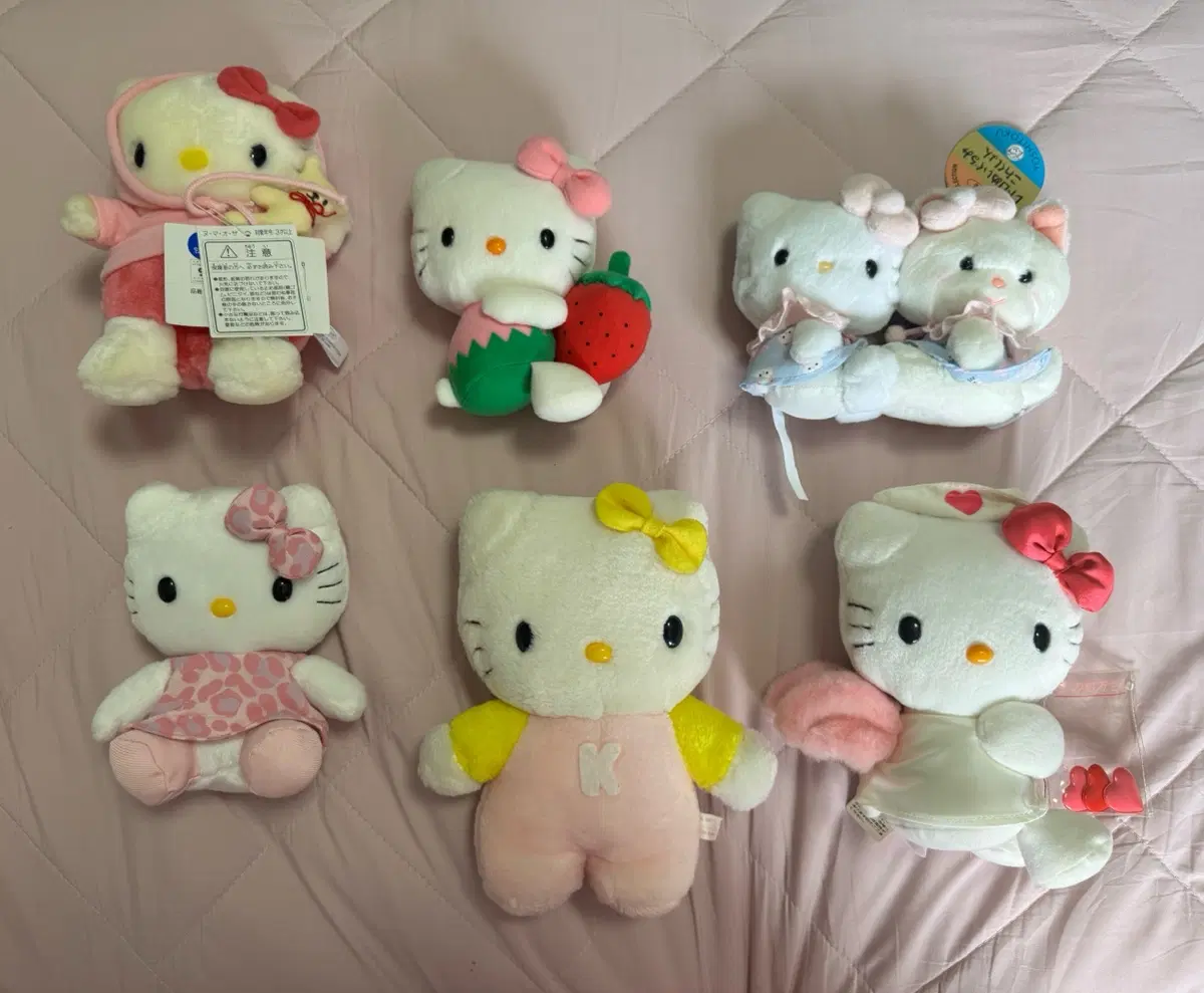 무배)) 고전헬로키티 인형 일괄처분 뒷장확인해주세요
