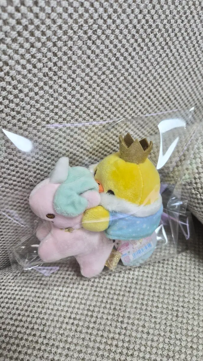 텍 부착 새상품] 리락쿠마 스토어 한정판 유니콘 키이로이토리 (초레어 인형)