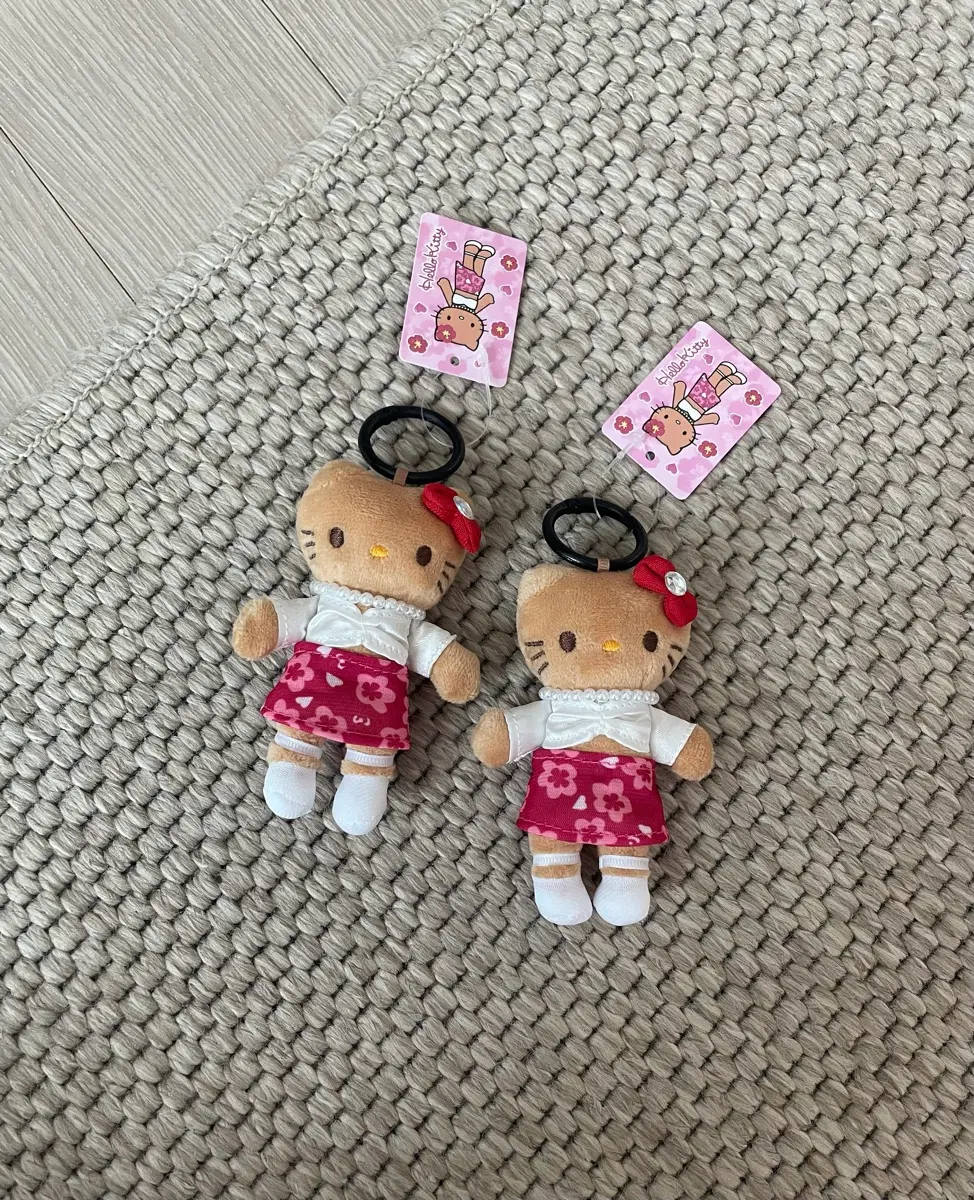 [새상품] 진주 목걸이 롱다리 키티 미니 인형 키링