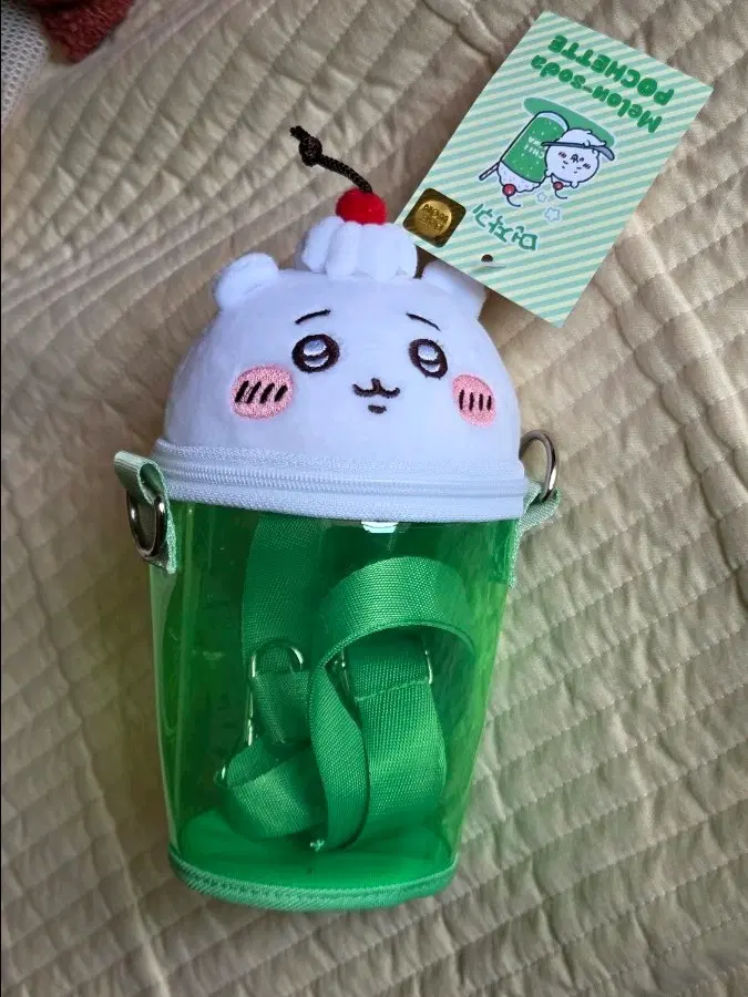 먼작귀 메론소다 파우치