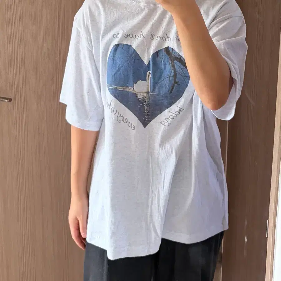 박스.반팔 티셔츠 새상품