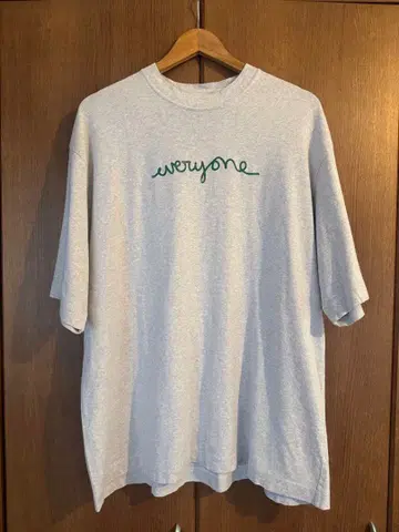 everyone x j.30000 로고 티 / ASH