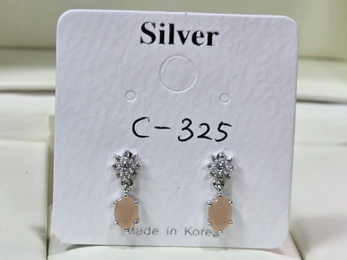 실버 포스트 귀걸이 C-325
