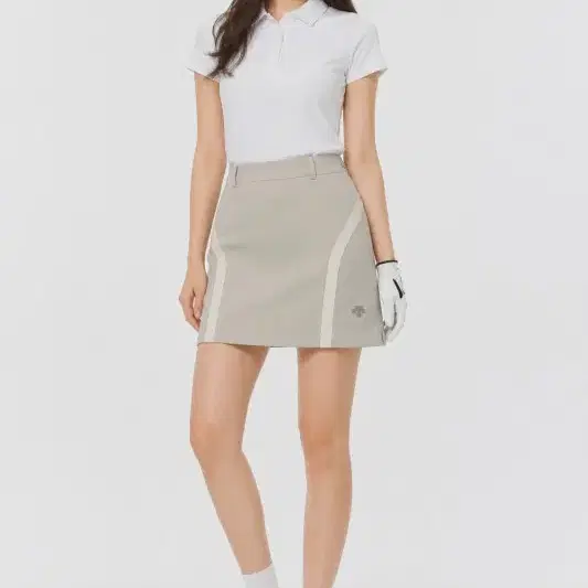 데상트 베이지 여자 M 미니스커트 O5296