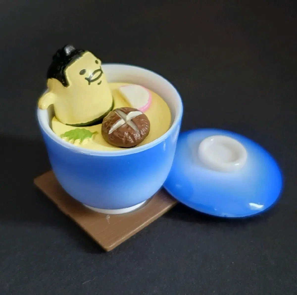 차완무시 구데타마 고전 피규어