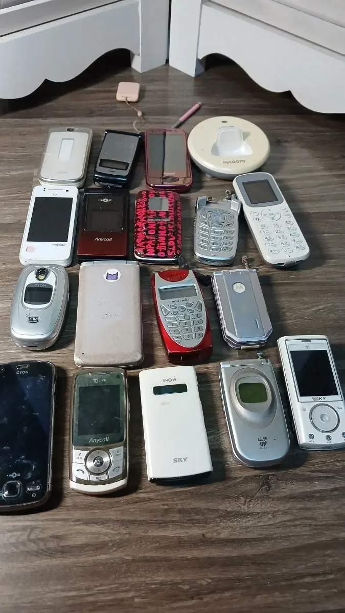 부품용 페휴대폰 레트로 폴더폰/스마트폰/모토로라/삼성/LG/애니콜/스카이/싸이언 20개