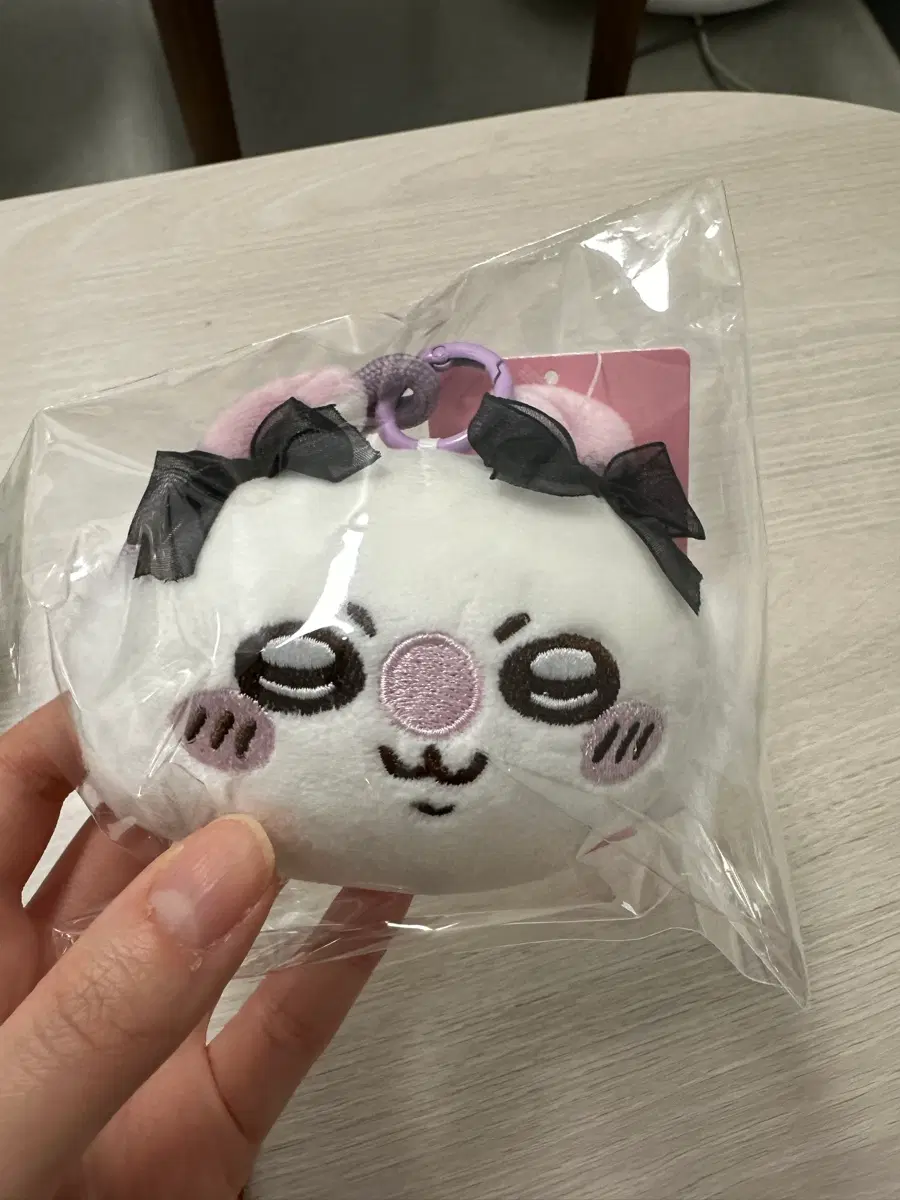 치이카와 랜덤 리본 가챠 인형 키링(모몽가)
