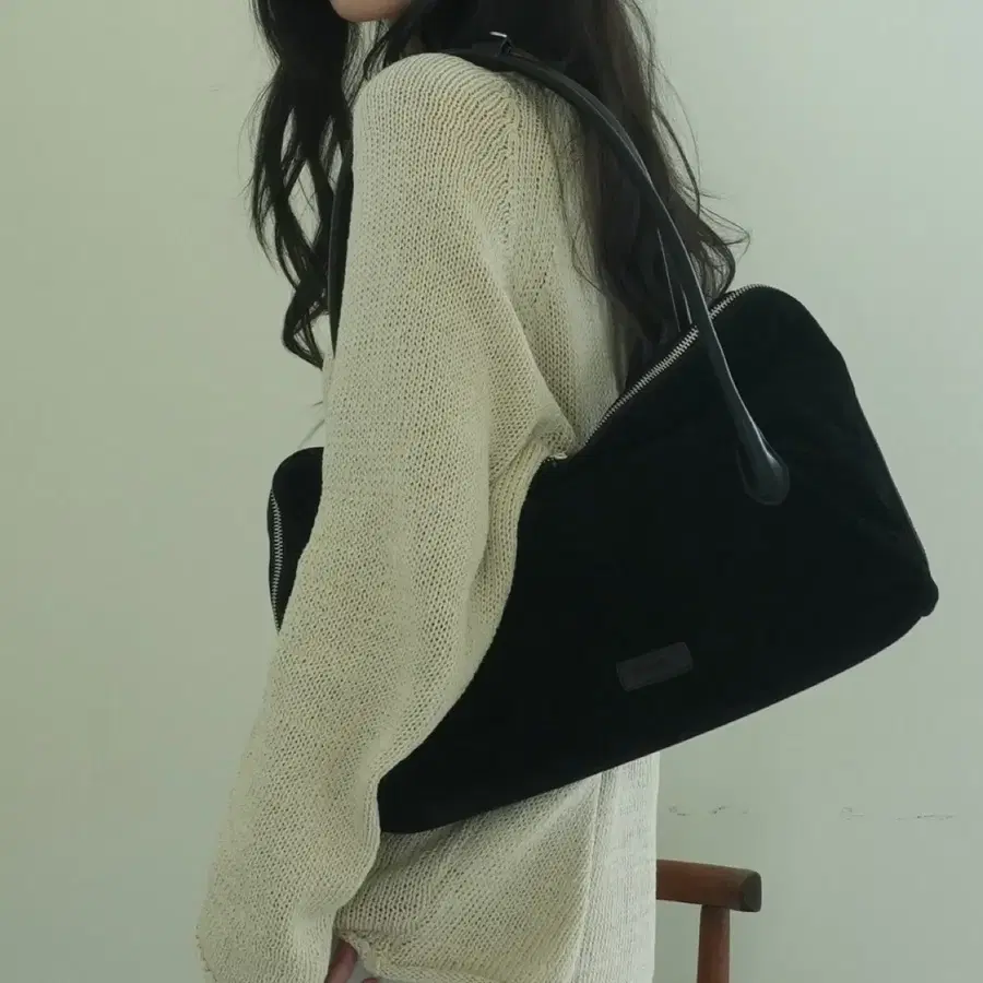(새상품) 데누 마멜디 백 스웨이드 블랙 숄더백