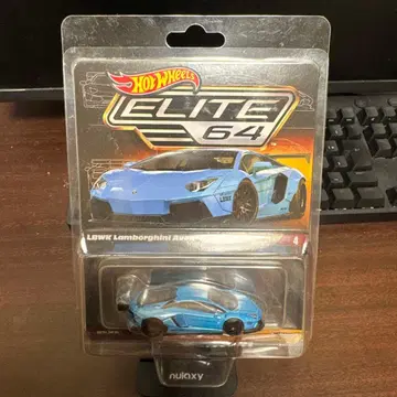 Hot Wheels ELITE 64 LBWK Lamborghini