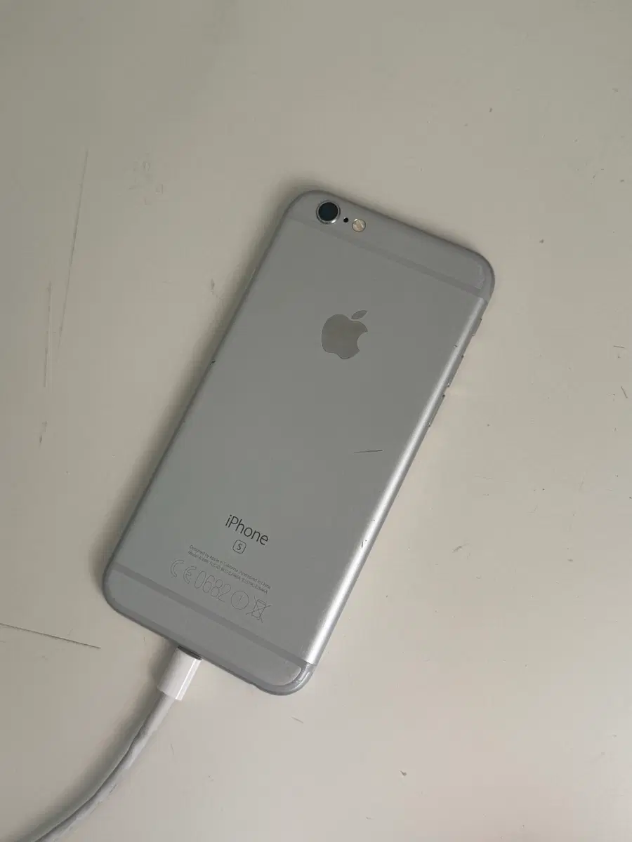 아이폰 6s 실버 16GB 배터리 효율 96%