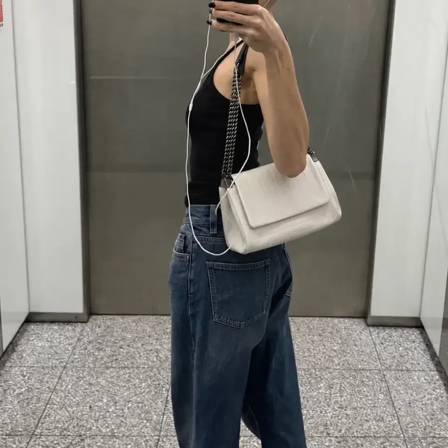 [zara] 자라 락플랩 미니 _ 에크루