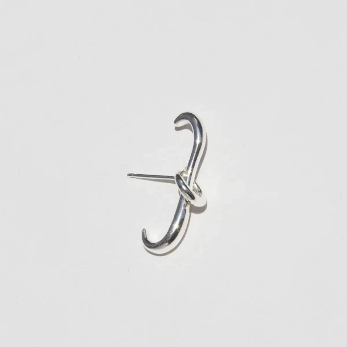샵아모멘토 노블리 KNOBBLY Link Link Earring