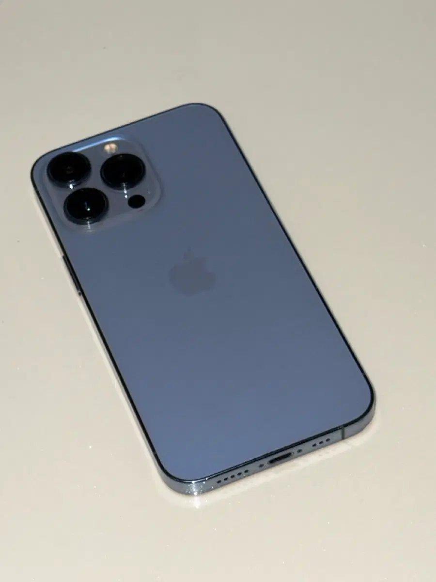 아이폰13pro 시에라블루