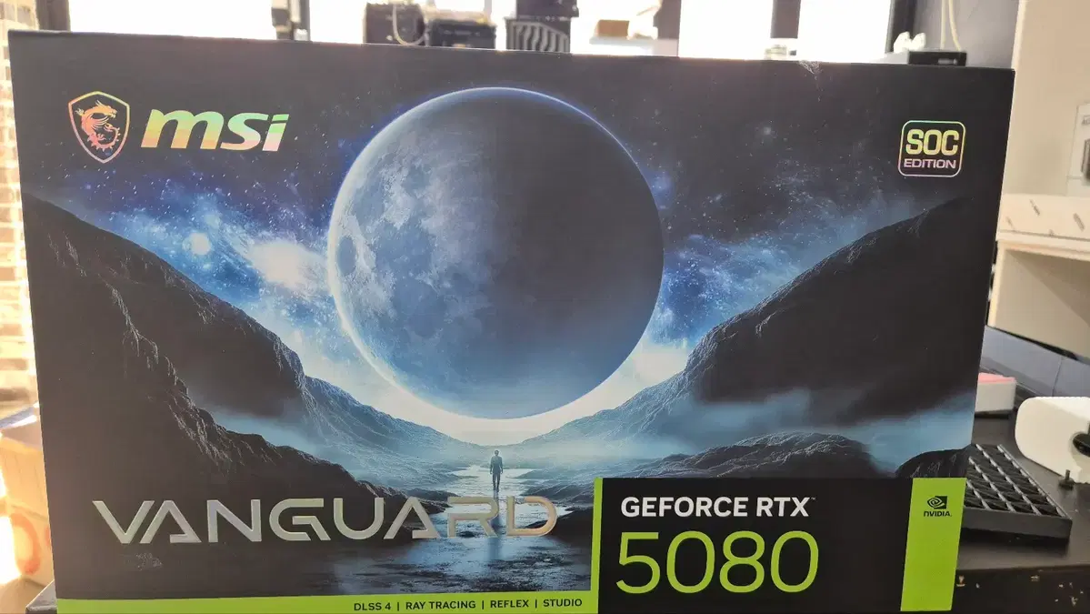 MSI 지포스 RTX 5080 VANGUARD SOC 16GB  새제품 개봉만했음