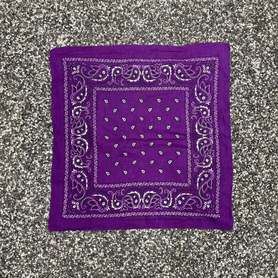 made in USA 빈티지 페이즐리 반다나 (54x52cm)
