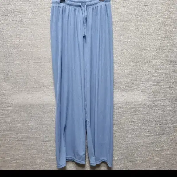 y366 플리츠 와이드 팬츠