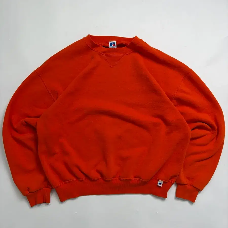 90s Russell Sweatshirt (burnt orange)