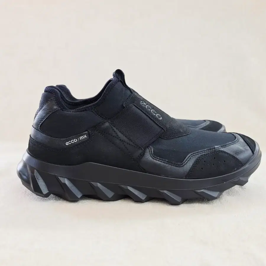 에코 ECCO MX 블랙 스니커즈 275mm 43