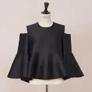 heve 컷오프 실키 블라우스 블랙