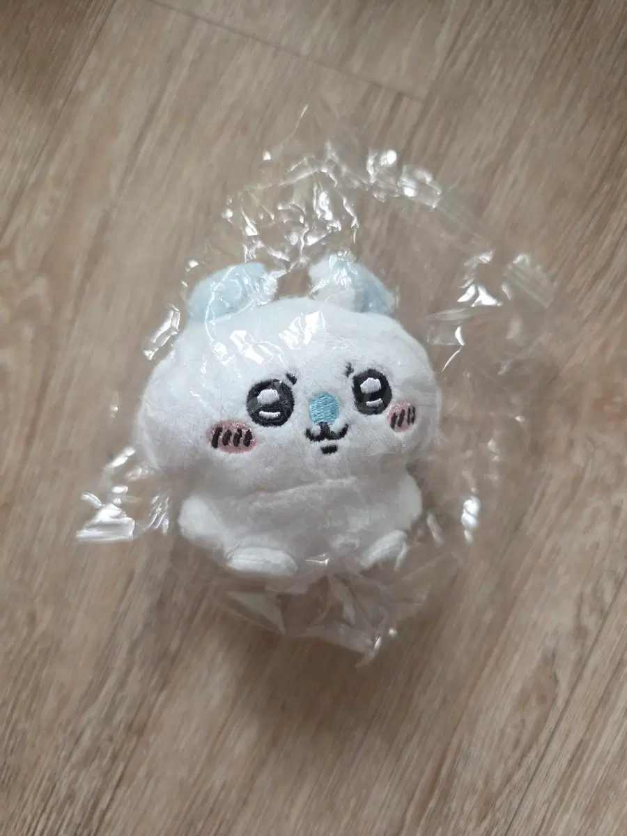 모몽가 가챠 인형