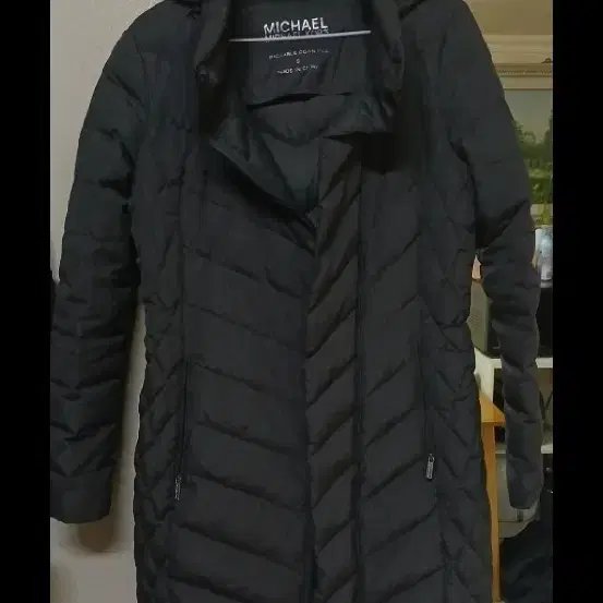 여성의류 마이클 코어스 경량 패딩 점퍼
