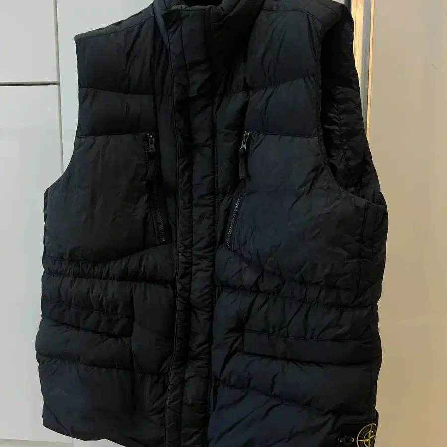 스톤아일랜드 크링클랩스 패패딩조끼 2xl (새상품급)