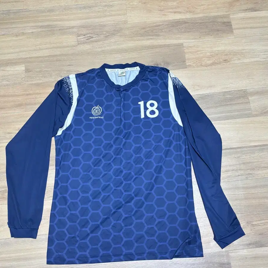 진위 긴팔 트레이닝복 100size