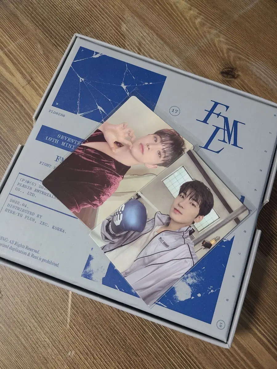 세븐틴 FML 10주년 미니앨범 포토카드 포함