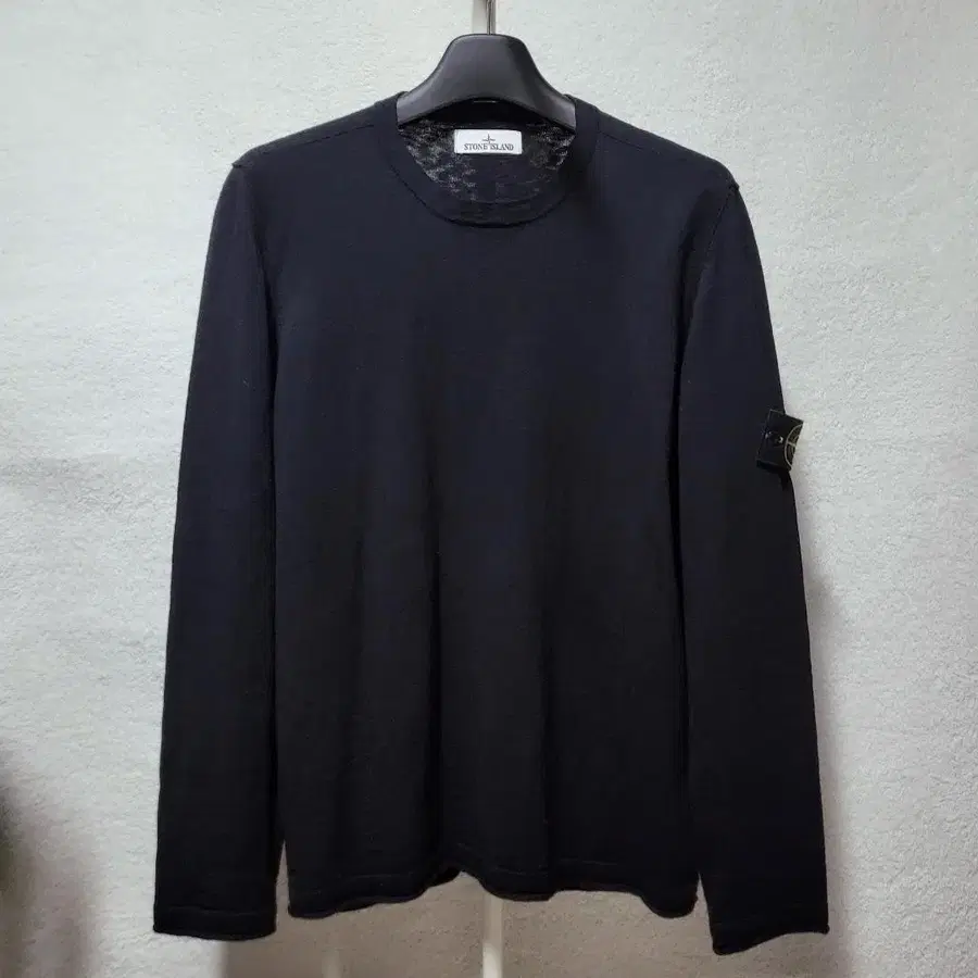 XL / 23SS 스톤아일랜드 니트