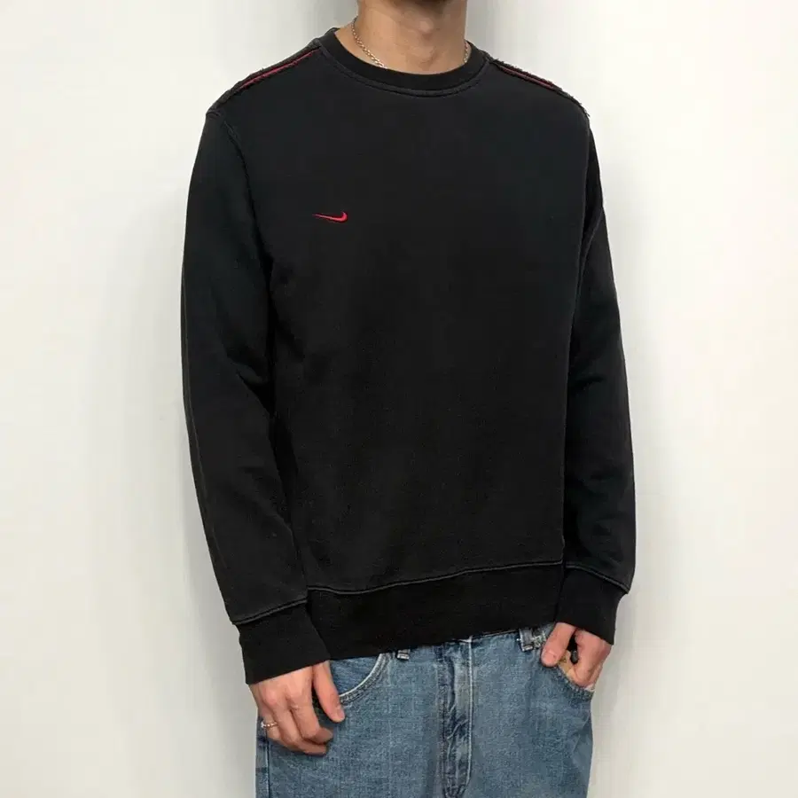 Nike 나이키 빈티지 블랙 맨투맨