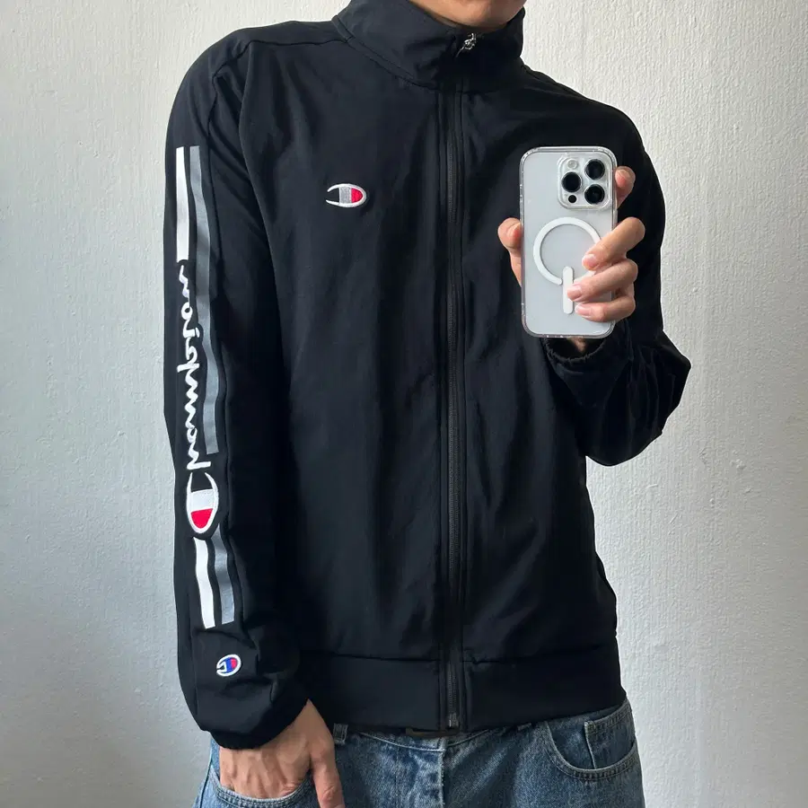 Champion 챔피온 로고라인 져지 블랙