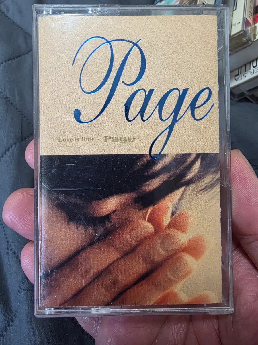 페이지 Page Love is Blue 카세트 테이프