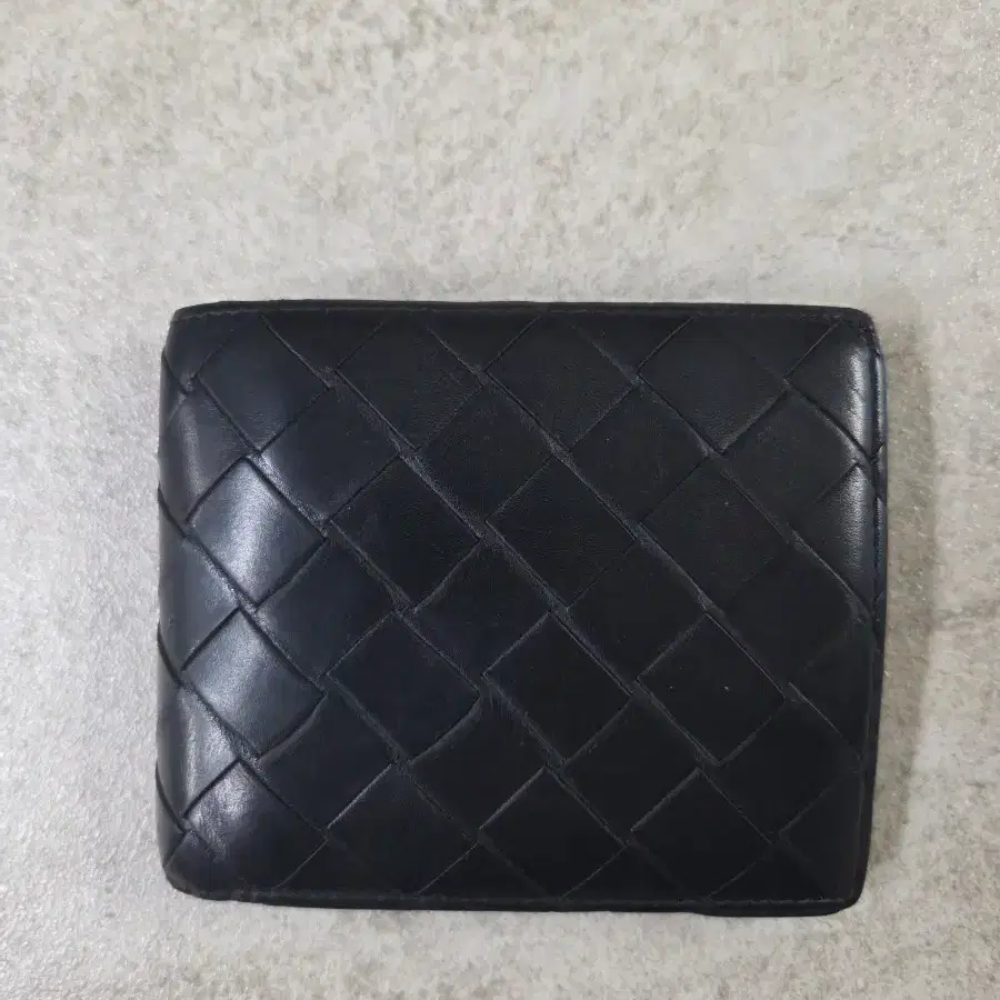 보테가베네타 신형 인트레치아토 블랙 반지갑