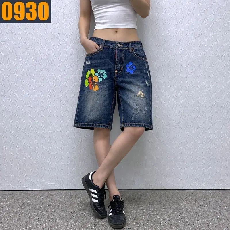 34 DSQUARED2 디스퀘어드2 인디고 워싱 플라워 프린팅 디스트로이드 데님 쇼츠 L