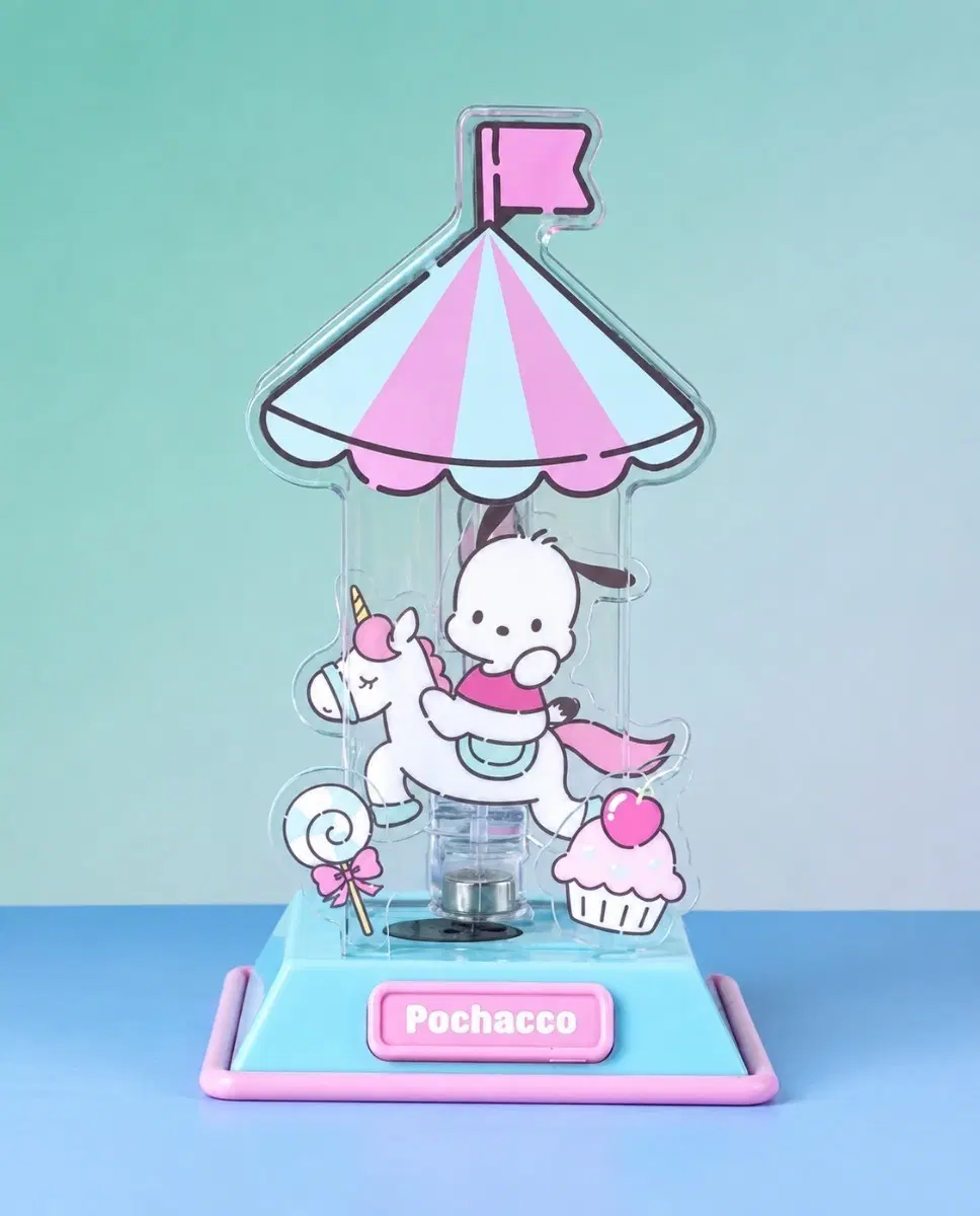산리오 포차코 태양열 회전목마 피규어