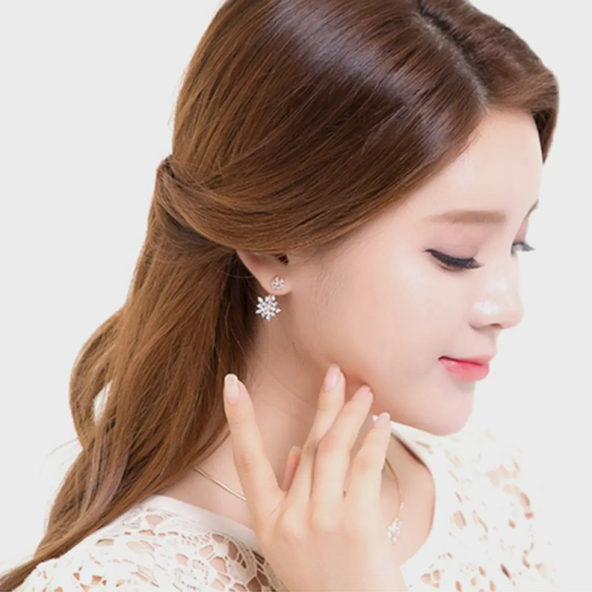 Cantabile 스노우 크리스탈 큐빅 이어링 골드