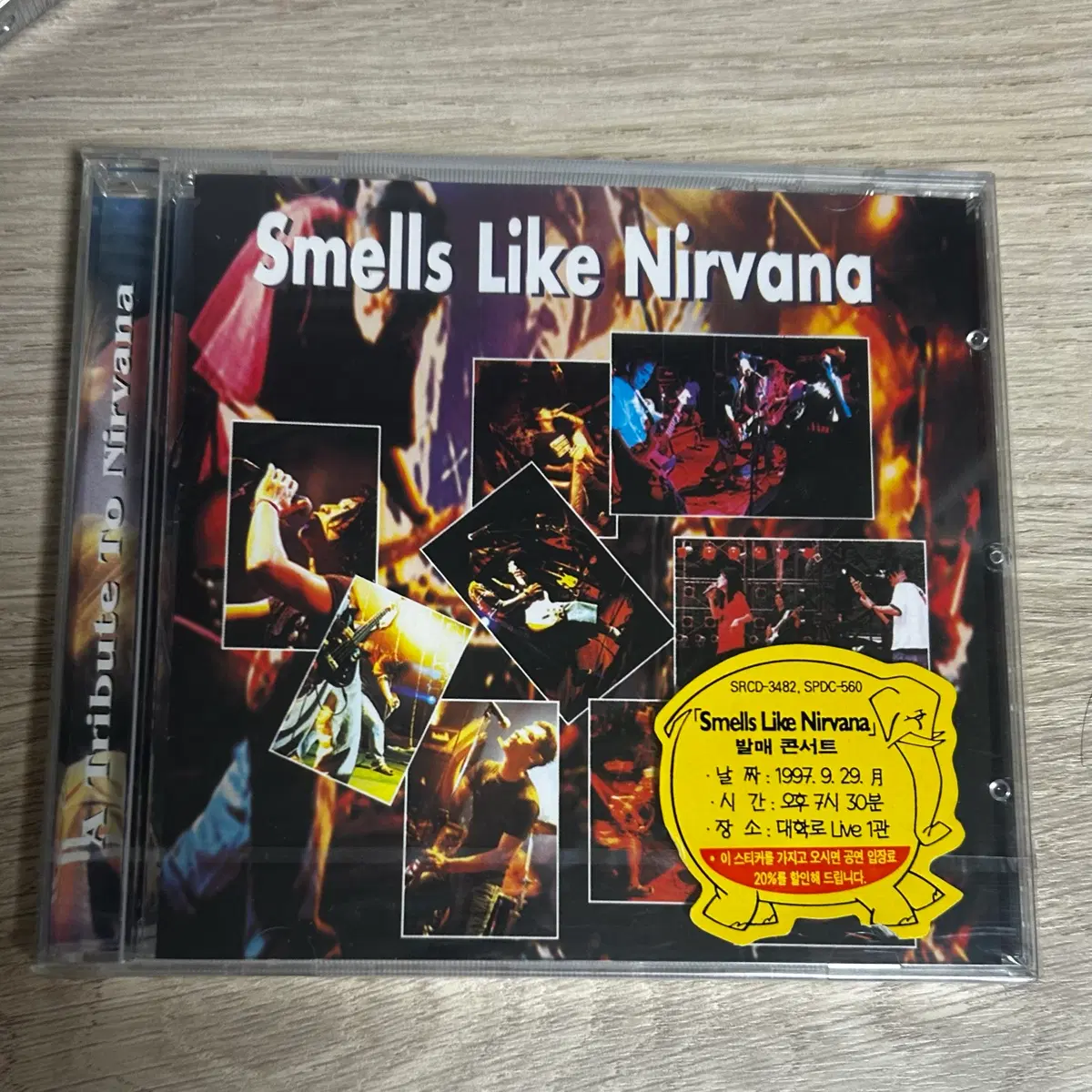Smells Like Nirvana CD 1997 미개봉 (스티커 포함)