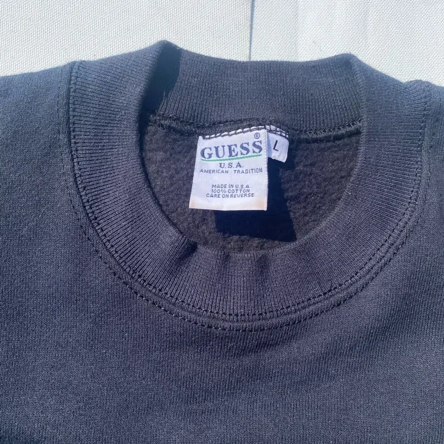 게스 made in USA 맨투맨 L