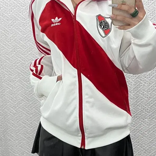 아디다스 올드스쿨 레트로 리버플레이트 패치 져지 집업 L C15191
