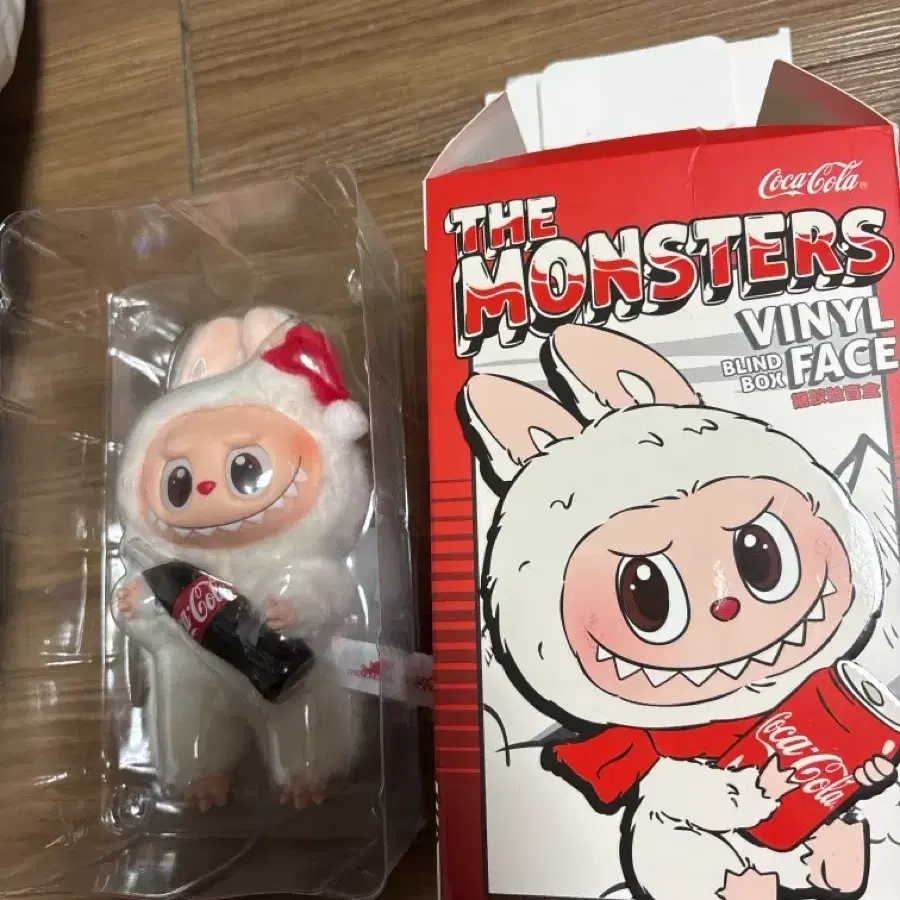 라부부 코카콜라 콜라보