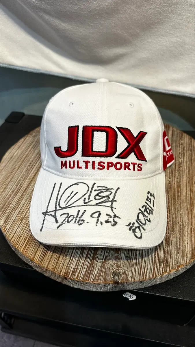 미사용) JDX 골프모자 (허인회 프로 친필 싸인)