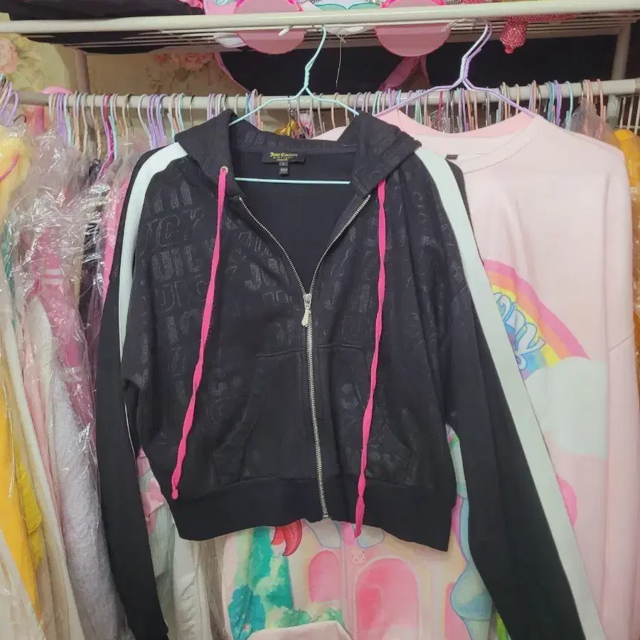 쥬시꾸뛰르 지퍼 후드 집업 블랙S