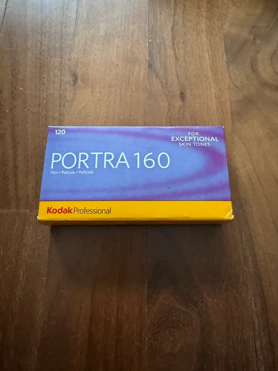 중형필름 포트라 portra 160(23.6) 5롤 판매합니다
