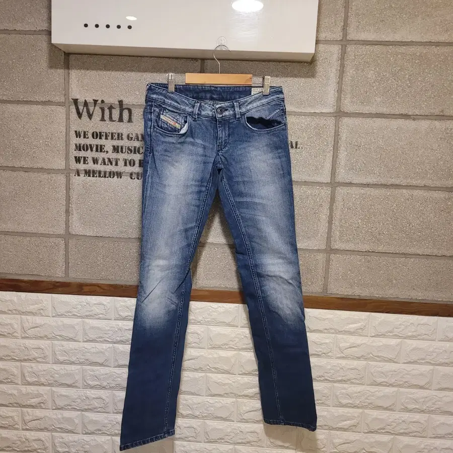 디젤 워싱 데님 청바지 27