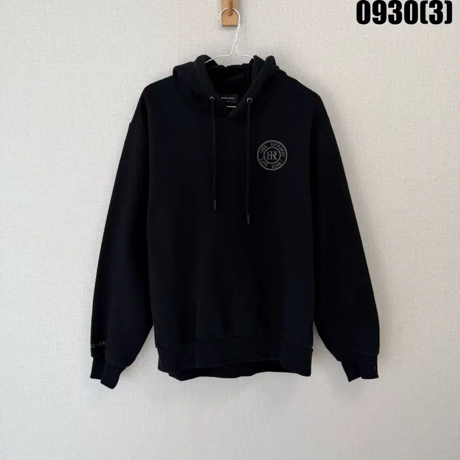 버커루 로고 후드티 블랙 XL