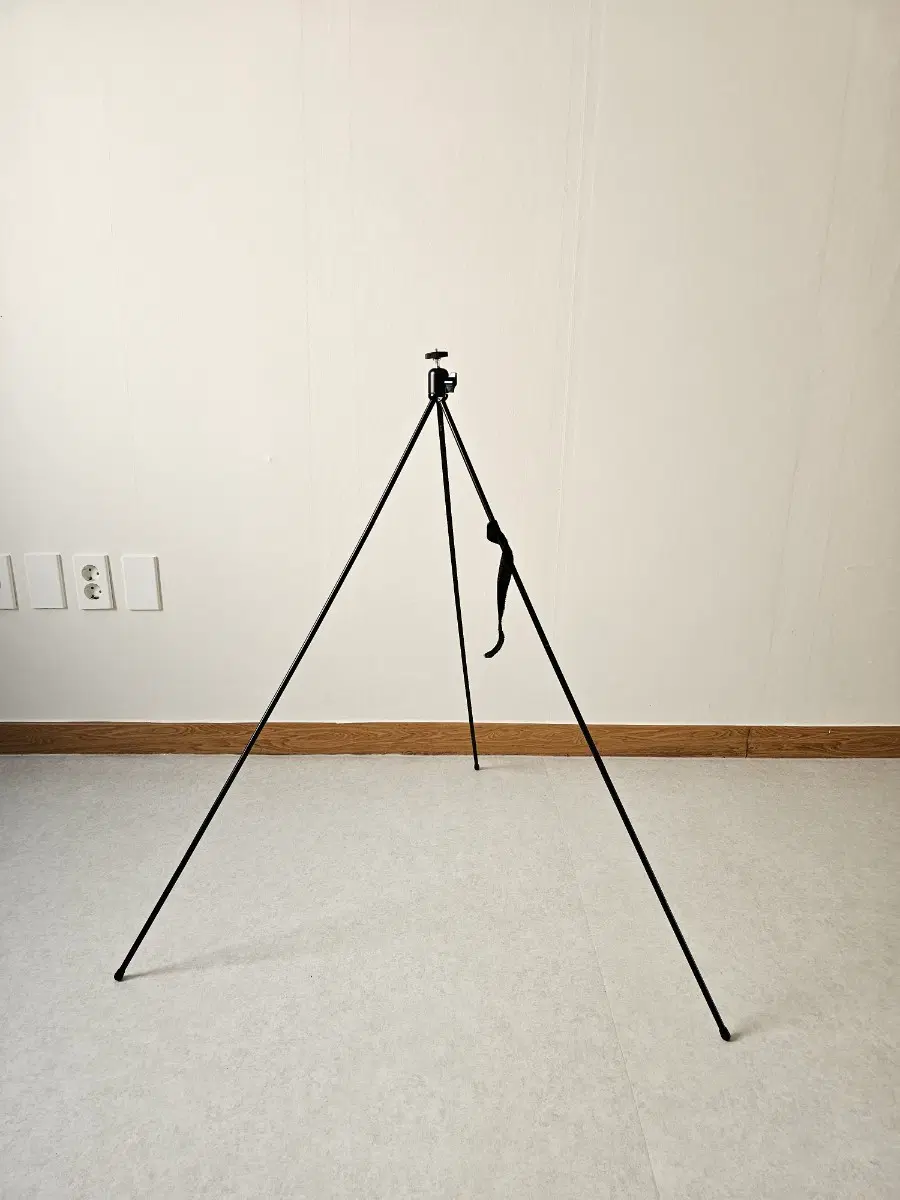 휴대용 폴딩 삼각대 / 펼침 92cm 접힘 28cm / 파우치 포함